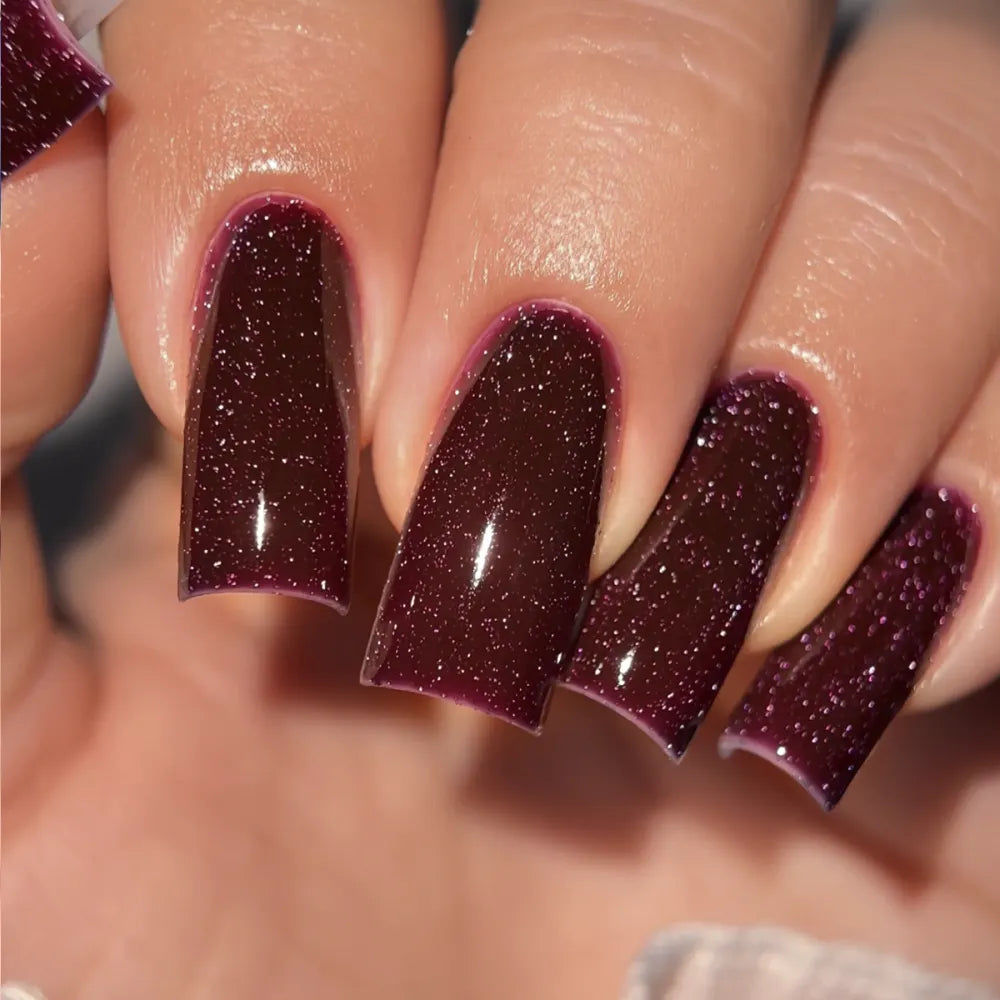 JOIA vegan Stellar Wine Gel Polish 06GP– Reflektierendes Burgunder | Vegan & 15-FREE