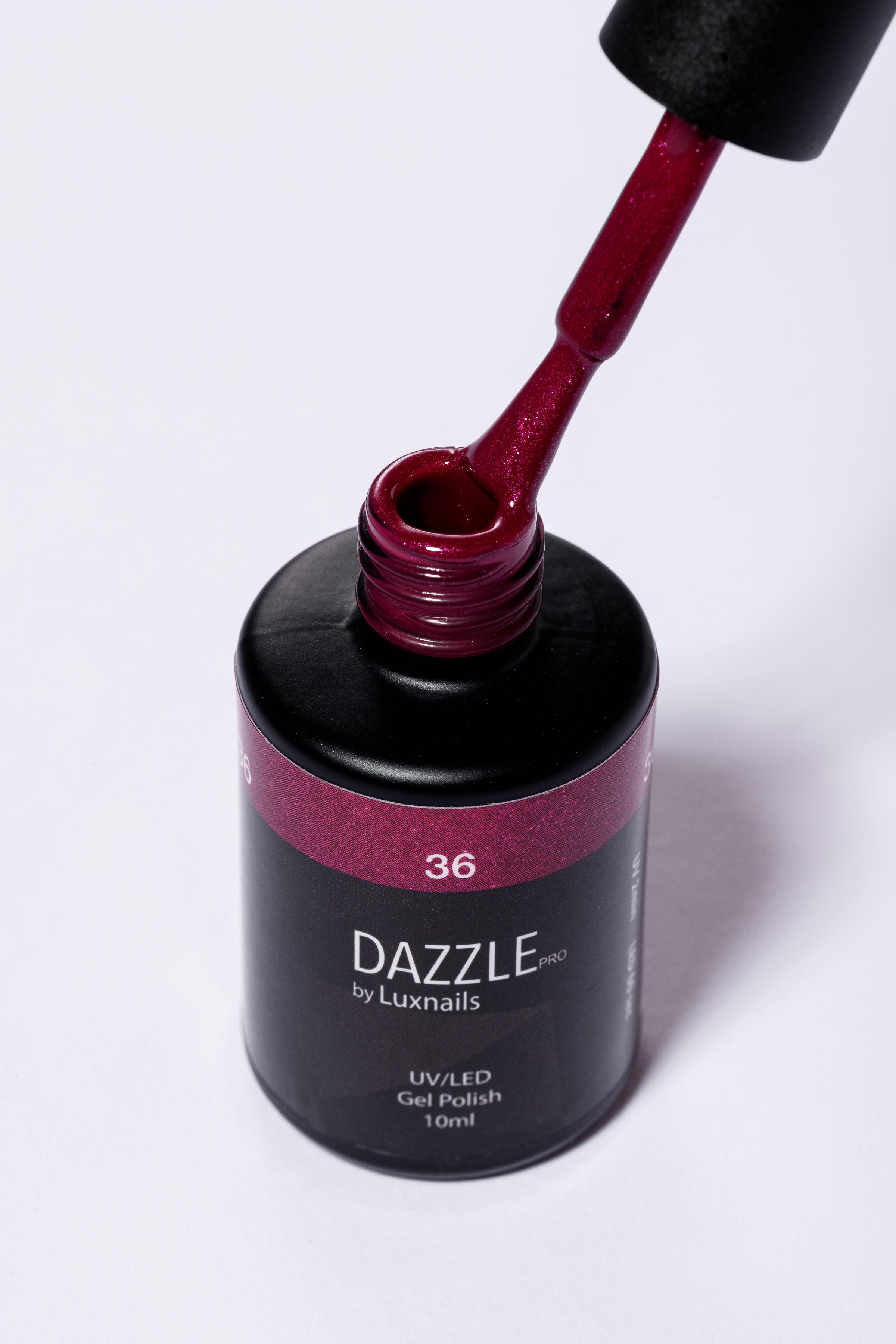 Roter Glitzer Gel Nagellack DAZZLE 36 – UV/LED Gel Polish mit intensivem Sparkle-Effekt und Pinselaufnahme