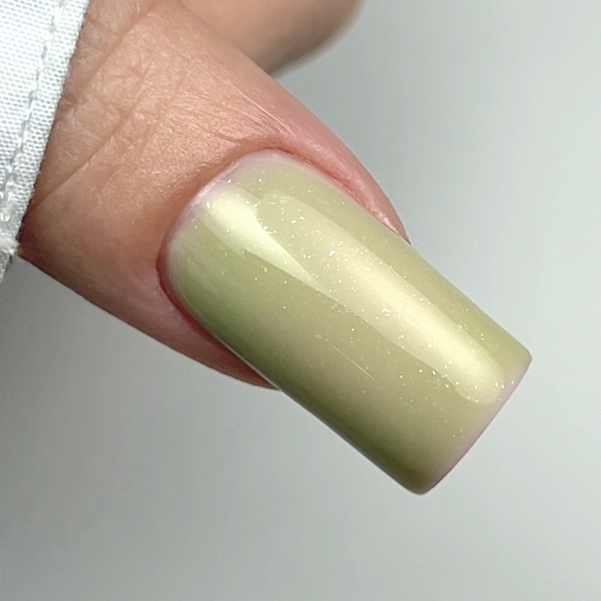 JOIA 2 PolyLiquid Gel vegan Olive Glow 8ml
