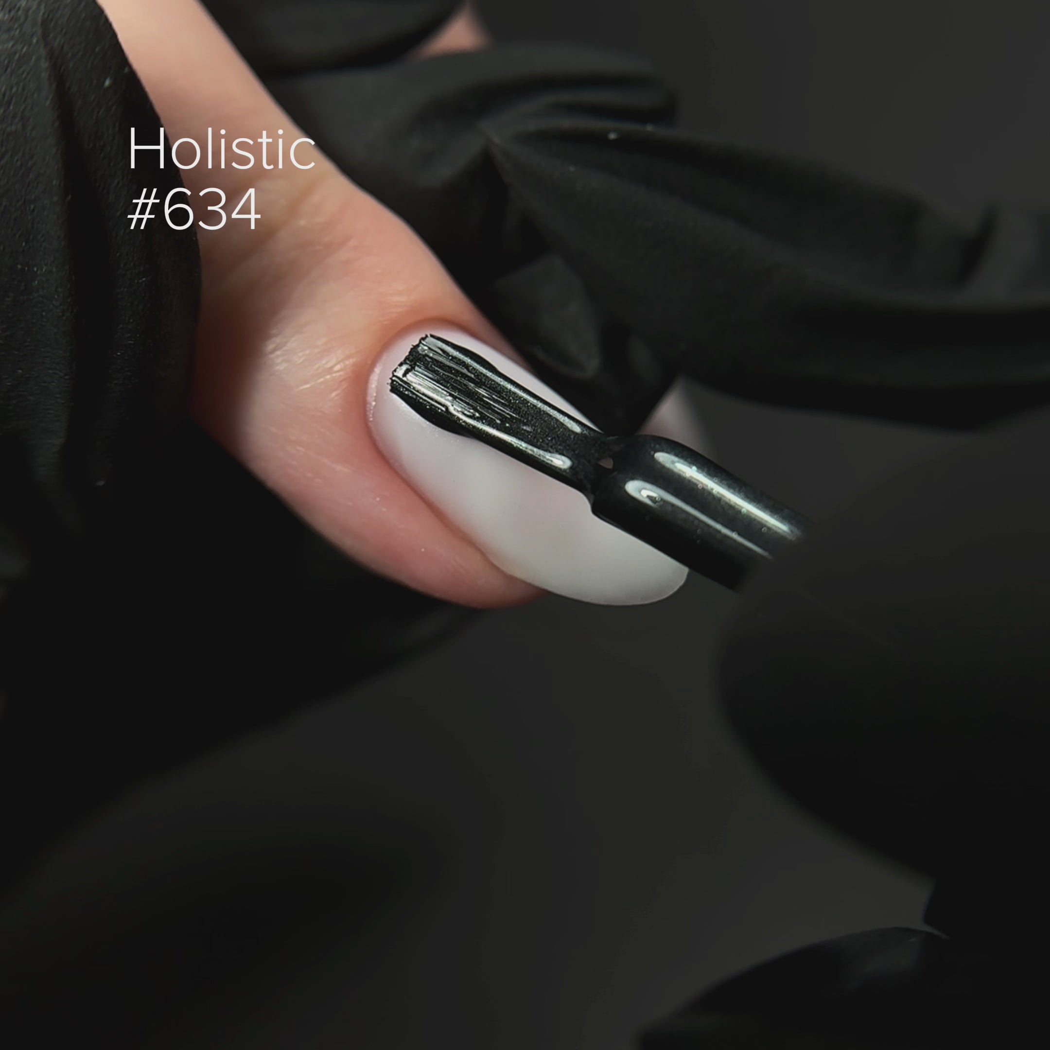 Video laden: Kinetics Shield Gel Polish #634 HOLISTIC 15ml
