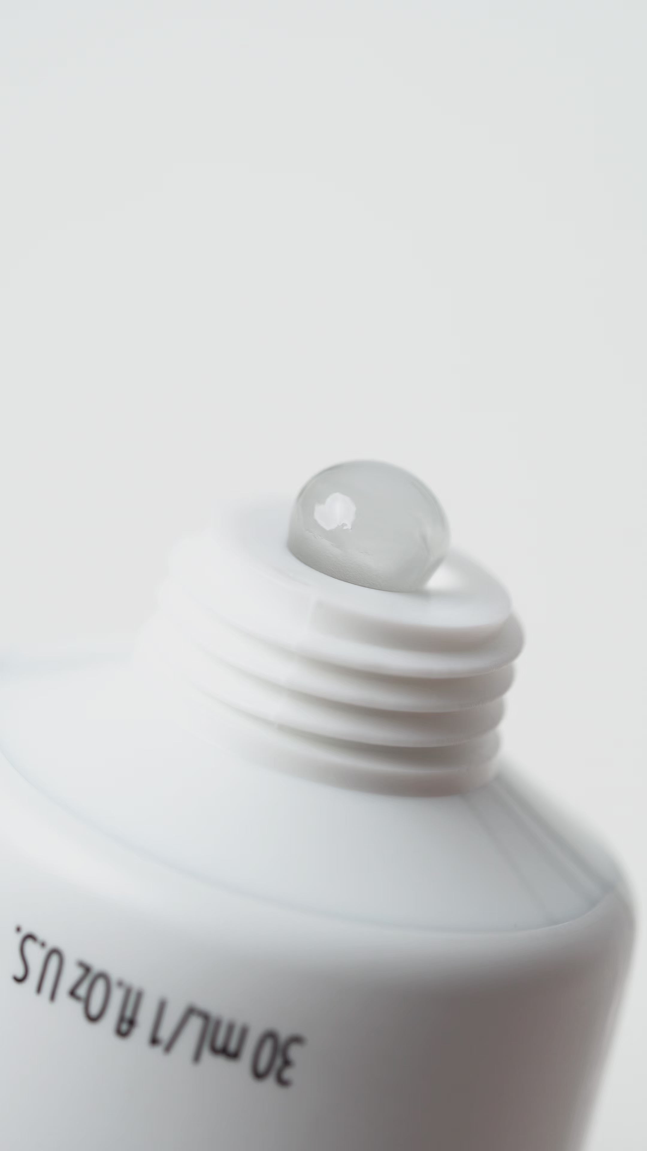 Video laden: Kinetics Acryl Gel builder Clear in Tube 30ML