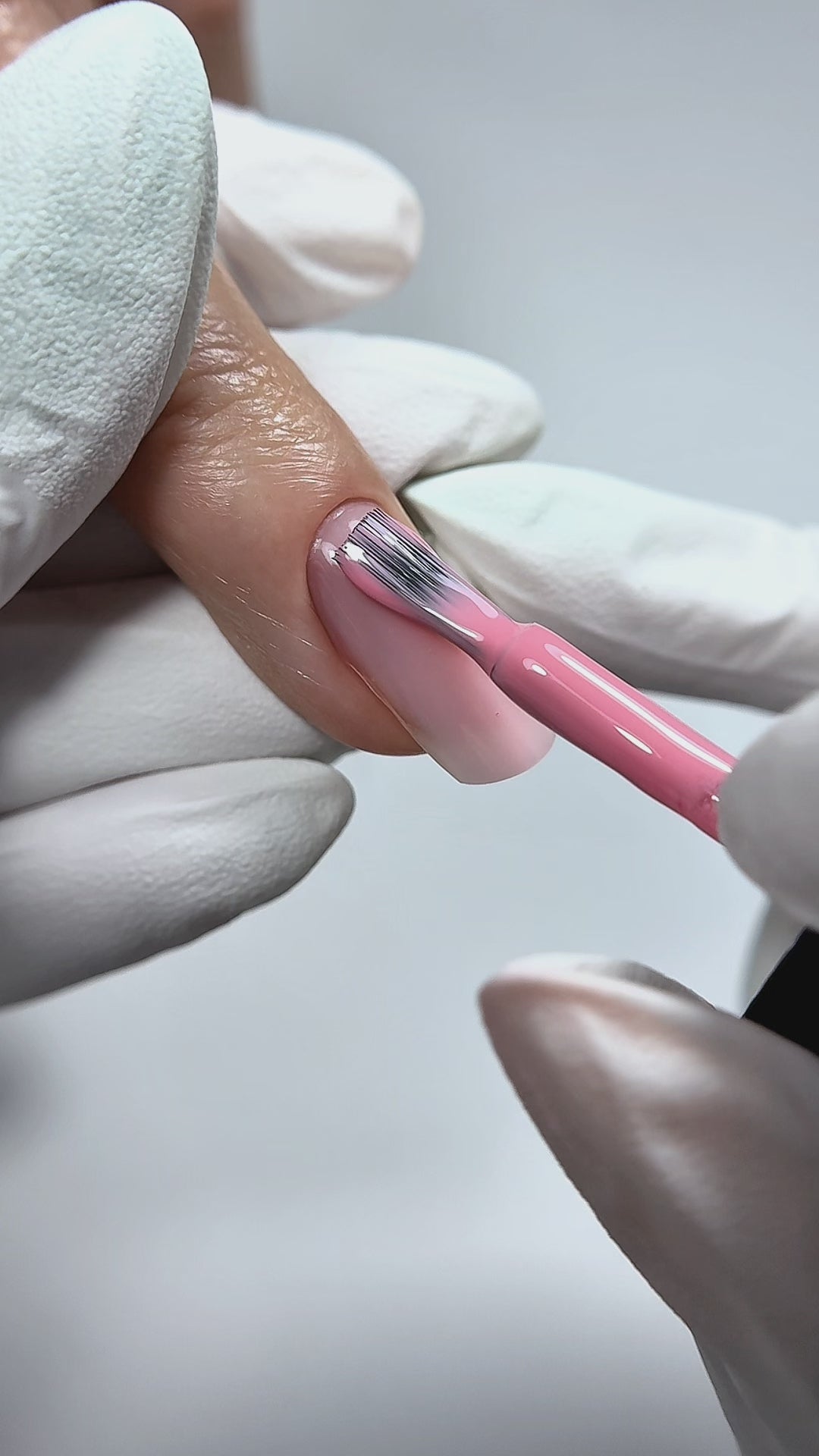 Video laden: Kinetics Shield Gel Polish #680 TOUCH 15ml