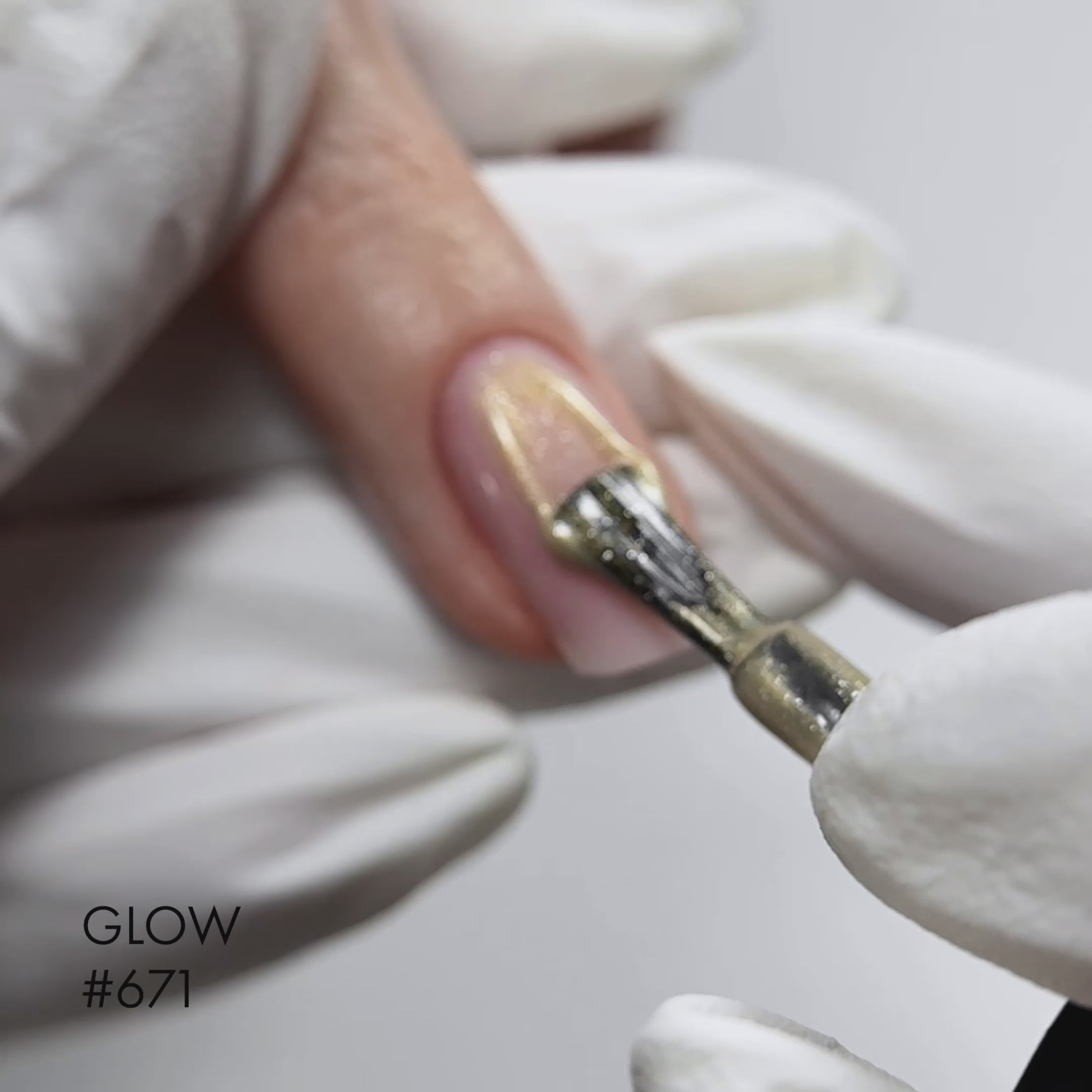 Video laden: Kinetics Shield Gel Polish #671 GLOW 15ml
