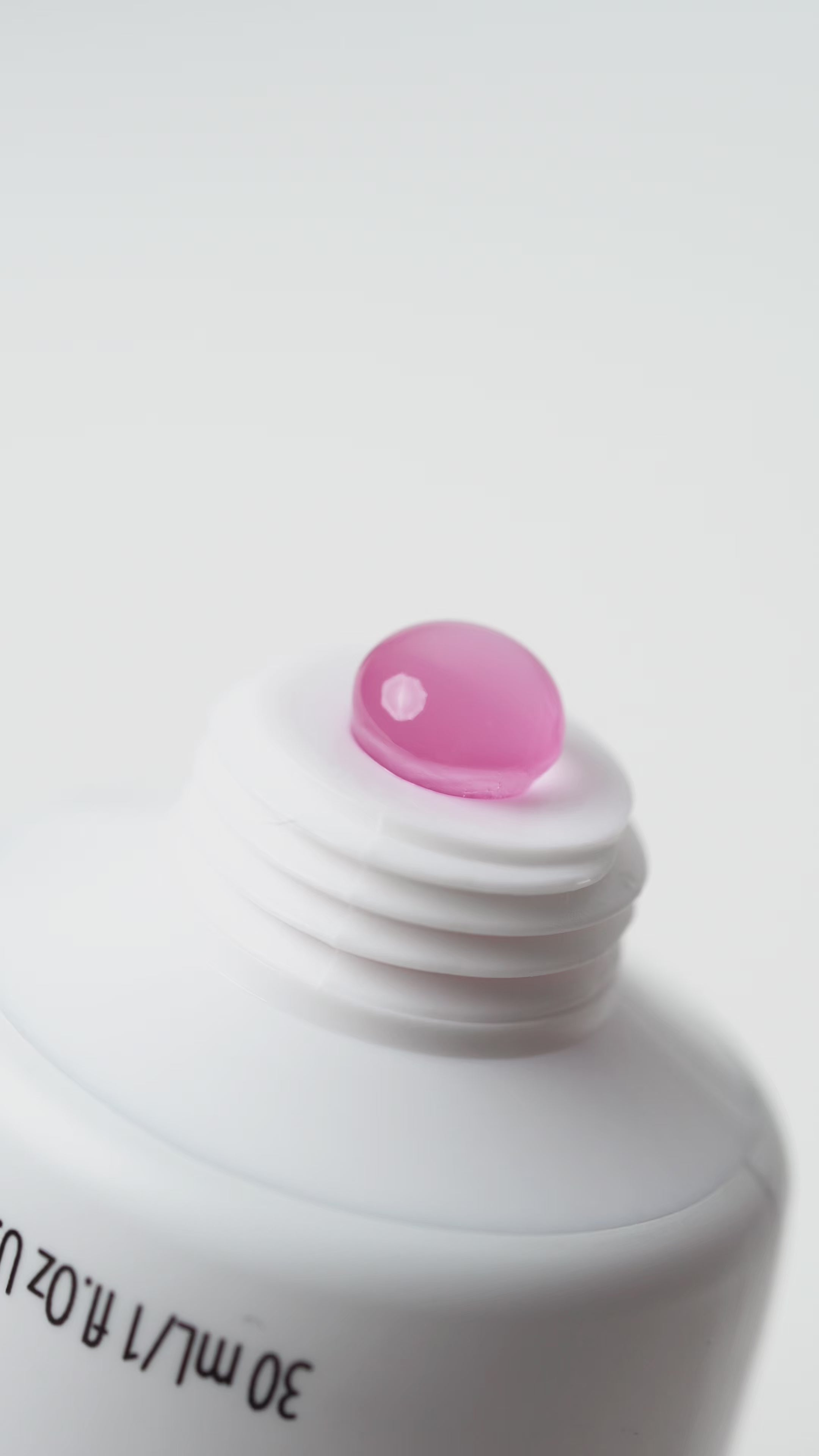 Video laden: Kinetics Acryl Gel builder Clear PINK in Tube 30ML