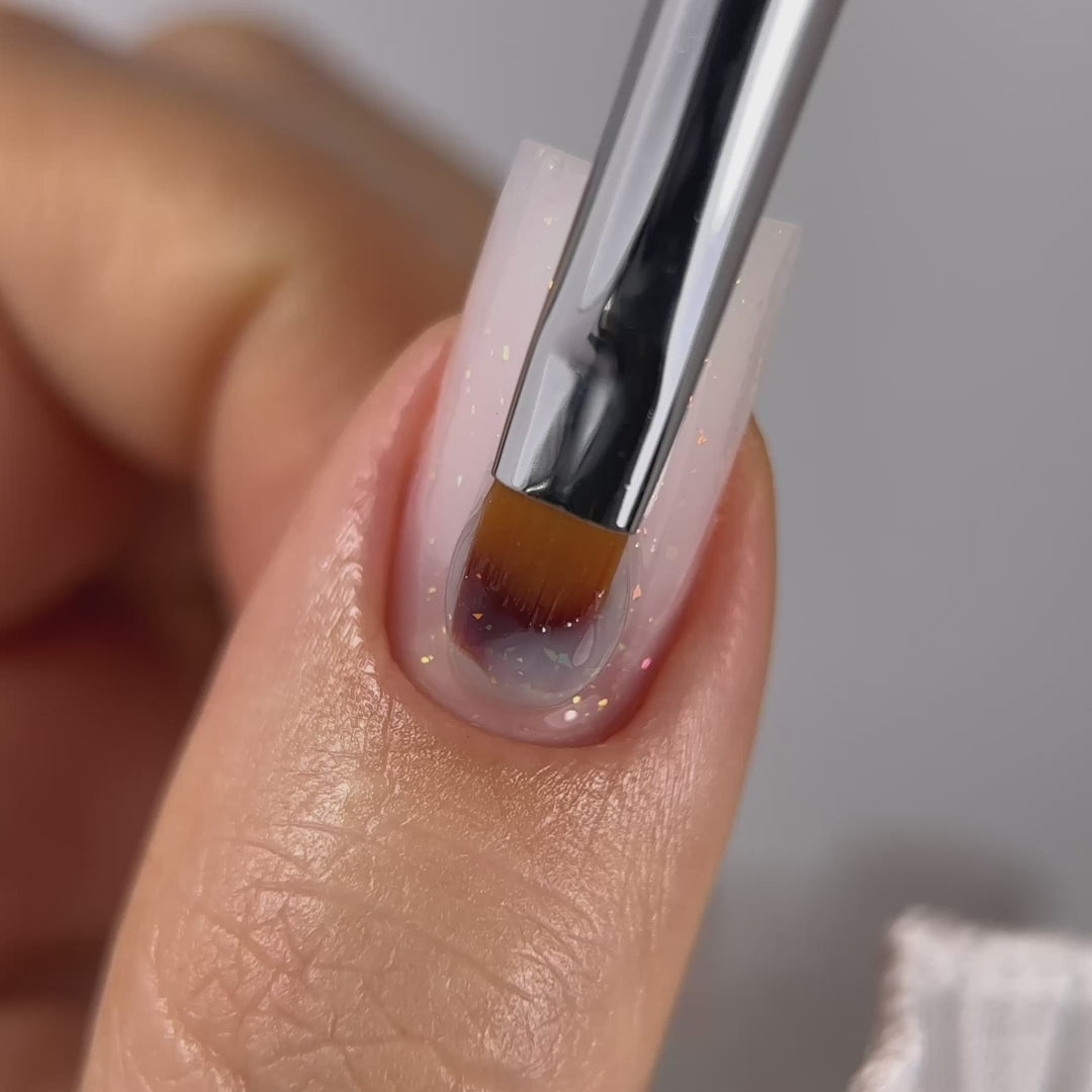 Video laden: JOIA vegan Creamy Builder Gel  039 Warm Hoarfrost 15ml
