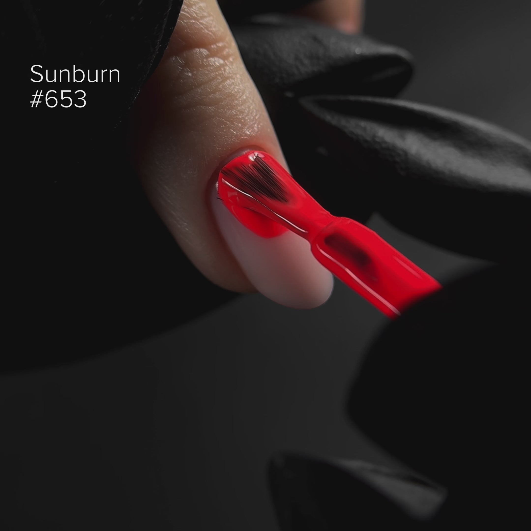Video laden: Kinetics SHIELD Gel Polish (HEMA FREI)  #653 Sunburn 15ml