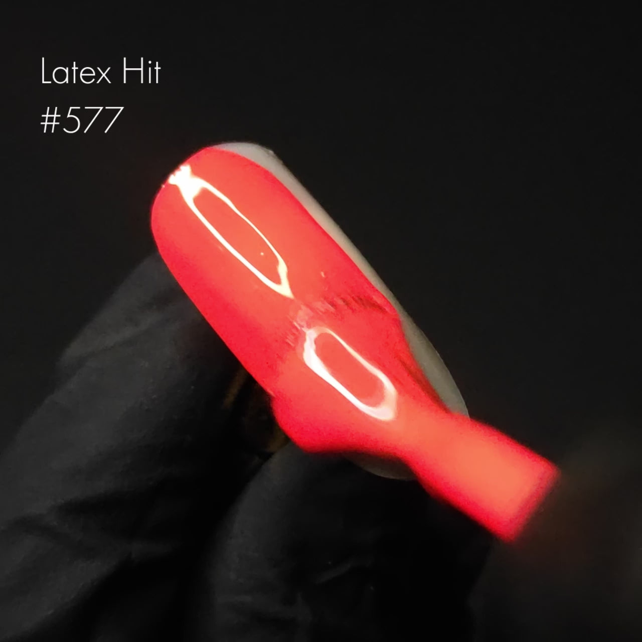 Video laden: Kinetics Nagellack SolarGel #577 Polish Latex Hit 15ml