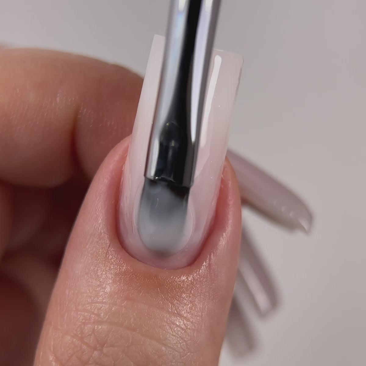 Video laden: JOIA Universelles Modelliergel JOIA vegan, 09 Sandy Nude, 15 ml
